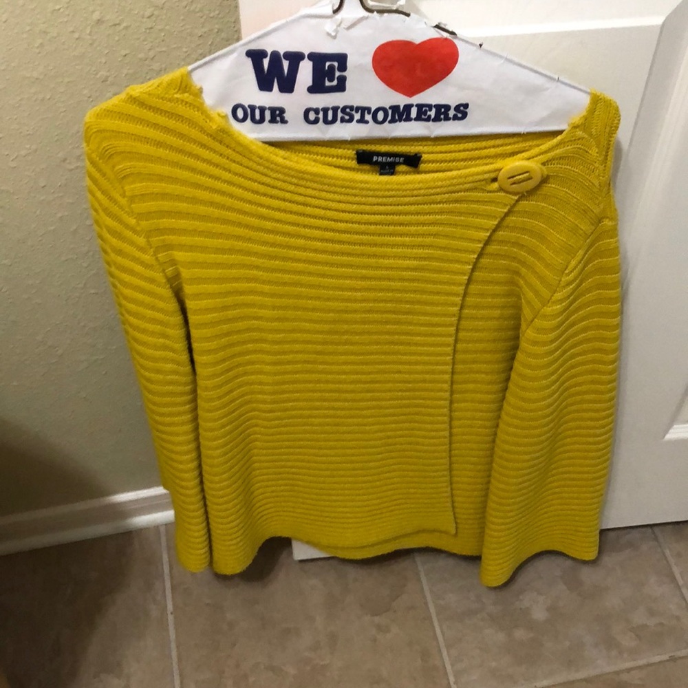 Mustard sweater